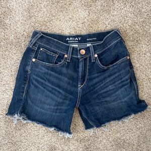 Ariat perfect rise shorts